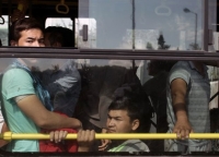 Ο συνδικαλιστής, το λεωφορείο και οι πρόσφυγες