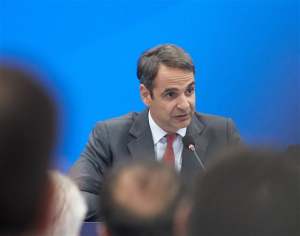 Ψηφίζει η ΝΔ την κατάτμηση των μεγάλων εκλογικών περιφερειών
