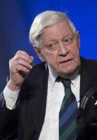 Οι δύο ζωές του νεοκεϊνσιανού, φιλέλληνα καγκελάριου Χέλμουτ Σμιτ