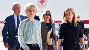 Σχέδιο 10 σημείων για την παράνομη μετανάστευση πρότεινε η Φον ντερ Λάιεν από τη Λαμπεντούζα