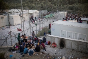 Εντός του οικιστικού ιστού τα hot spot φιλοξενίας μεταναστών