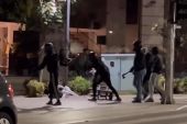 Θεσσαλονίκη: Βίντεο ντοκουμέντο από την επίθεση με τσεκούρι σε 35χρονο έξω από μαγαζί