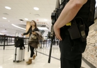 Αυστηρότεροι περιορισμοί εισόδου στις ΗΠΑ για υπηκόους 38 χωρών