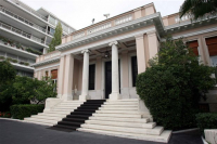 Μαξίμου: Ο κ. Μητσοτάκης συμπεριφέρεται σαν κακομαθημένο παιδί