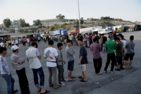 Στους 2.135 ανέρχονται οι μετανάστες στο λιμάνι του Πειραιά