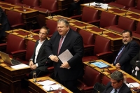 Σύγκρουση Τσακαλώτου - Βενιζέλου στη Βουλή