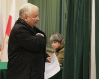 Πρώτοι και με αυτοδυναμία οι ευρωσκεπτικιστές στις κάλπες της Πολωνίας