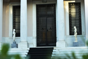 Πόλεμος ανακοινώσεων κυβέρνησης-ΝΔ μετά την δήλωση Μαρινάκη