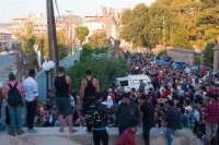 Βόμβες μολότοφ κατά μεταναστών πέταξαν ανήλικοι στη Μυτιλήνη