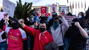 Ελεύθερος ο δικηγόρος του Εκρέμ Ιμάμογλου, περιορισμοί στην έξοδό του από τη χώρα