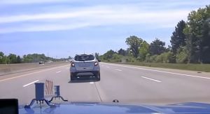 ΗΠΑ: Καταδίωξη 10χρονου που έκλεψε SUV για να πάει στη μητέρα του (ΒΙΝΤΕΟ)