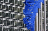 Νέα κοινοτική οδηγία κατά της νομιμοποίησης παράνομων εσόδων