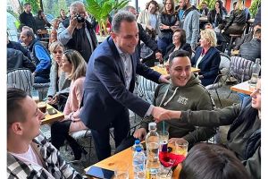 Στην αγκαλιά της νέας γενιάς ο Γιώργος Γεωργαντάς