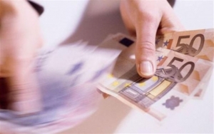 Ποιοι φόροι πρέπει να πληρωθούν μέχρι την Παρασκευή