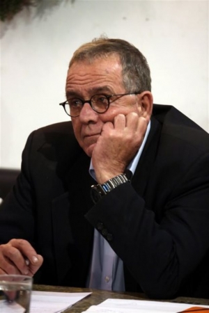 Δεν κατάφερε να φτάσει στη Μυτιλήνη ο Γ. Μουζάλας