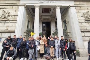 Μαθητές και μαθήτριες από το Νέο Γυναικόκαστρο και το Καμπάνη στο Ζωγράφειο Λύκειο Κωνσταντινούπολης