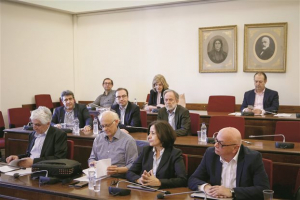 Πολιτικές και νομικές αλχημείες για Novartis και ΚΕΕΛΠΝΟ