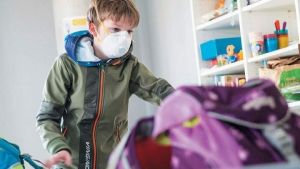 Απουσία για τους μαθητές χωρίς μάσκα. Επιείκεια για τις μικρές ηλικίες