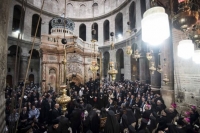 Η μάχη του Σταυρού στον Πανάγιο Τάφο