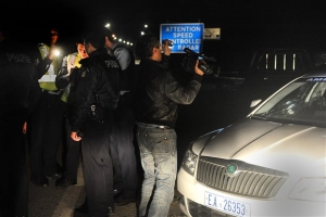 Πυροβολισμοί εναντίον αστυνομικών στη Μεταμόρφωση