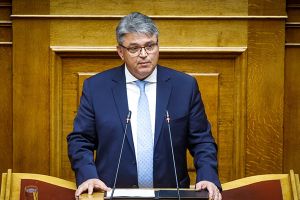 Ανοικτή επιστολή 45 πρώην στελεχών της «Νίκης» κατά Νατσιού: Εκφυλίστηκαν οι αξίες του κινήματος
