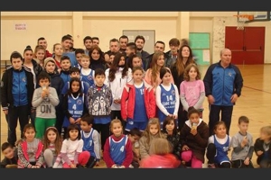 Αθλητική οικογένεια με τα όλα της