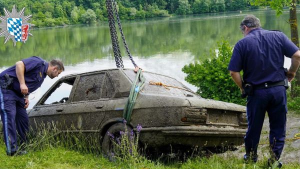 Γερμανία: Ποτάμι έκρυβε για 35 χρόνια ένα μακάβριο μυστικό -Τι ανέσυραν από τον πυθμένα