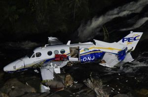 Θρήνος στη Βραζιλία: Σκοτώθηκε σε αεροπορικό δυστύχημα η τραγουδίστρια Μαρίλια Μεντόσα (vids)