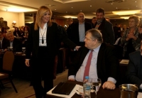 Περιχαράκωση απέναντι στον ΣΥΡΙΖΑ