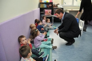 Υπογραφή σύμβασης για τον βρεφονηπιακό σταθμό του Λιμενικού