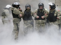 Ουκρανία: Ίσως φέρει εκρηκτικά άντρας που κλείστηκε σε ταχυδρομείο