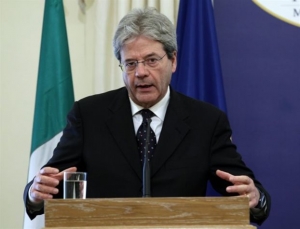 Στηλιτεύει την έλλειψη αλληλεγγύης στην Ελλάδα ο Ιταλός ΥΠΕΞ