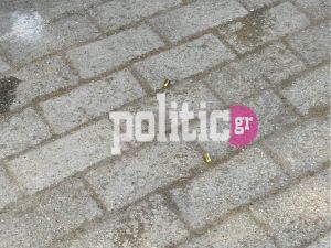 Θεσσαλονίκη: Συνελήφθη ο άνδρας που άνοιξε πυρ και έσπασε με ρόπαλο την πόρτα της πολυκατοικίας (pics &amp; vid)