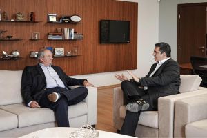 Συνάντηση Τζιτζικώστα-Καραμανλή: Τι συζήτησαν οι δύο άνδρες