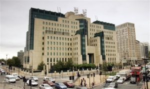 Η MI6 απέσυρε πράκτορες αφού Ρωσία και Κίνα αποκρυπτογράφησαν έγγραφα του Σνόουντεν