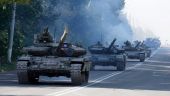 Ρωσία-Ουκρανία: Δύο κονβόι με στρατιωτικό εξοπλισμό καθ’ οδόν προς το Ντονέτσκ