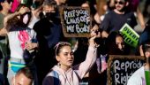 Μπάιντεν: Εξετάζει αν μπορεί να κηρύξει έκτακτη δημόσια ανάγκη μετά την ανατροπή της νομολογίας «Ρόου κατά Ουέιντ» για τις αμβλώσεις