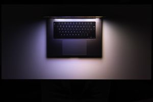 Παγκόσμιο ψηφιακό Black out | «Έπεσαν» τα Windows και προγράμματα της Microsoft σε τράπεζες, αεροδρόμια, ΜΜΕ &amp; εταιρείες