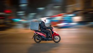 Θεσσαλονίκη: Η κόρη του διανομέα βρέθηκε τυχαία στο σημείο που ξεψύχησε ο πατέρας της