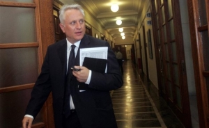 Ραγκούσης εγκαλεί Κ. Μητσοτάκη για την αξιολόγηση των δημοσίων υπαλλήλων