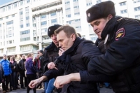 H Ε.Ε. καλεί Μόσχα να απελευθερώσει τον ηγέτη της αντιπολίτευσης