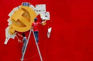 Το κινεζικό μοντέλο: Ο «κόκκινος» καπιταλισμός δεν φέρνει τη δημοκρατία