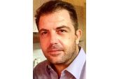 «Ποιος μεγαλώνει ποιον;» Τα παιδιά, η οθόνη και ο αλγόριθμος στην εποχή της Τεχνητής Νοημοσύνης;