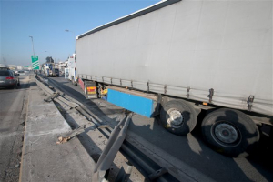 Τι ισχυρίζεται ο 64χρονος που σκόρπισε τον θάνατο με τη νταλίκα