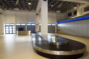 Προσκλήσεις ενδιαφέροντος για δέκα «άγονες» αεροπορικές γραμμές