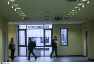 ΕΛΙΑΜΕΠ: Περιορισμένη η πρόσβαση μεταναστών στις κοινωνικές υπηρεσίες