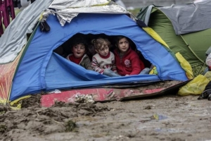 Ειδομένη: Στο νοσοκομείο με λοιμώξεις 70 προσφυγόπουλα