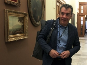 Θεοδωράκης: Η κυβέρνηση να πολεμήσει τη διαπλοκή