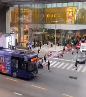 Ταϊλάνδη: Ένοπλος άνοιξε πυρ σε εμπορικό κέντρο