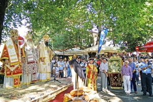 Η θαυματουργός εικόνα της Γουμένισσας στο επίκεντρο των καρδιών και των ελπίδων μας